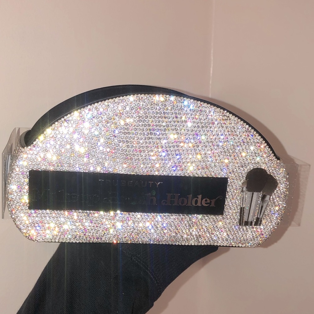 Rhinestone glitz & glam makeup brush holder